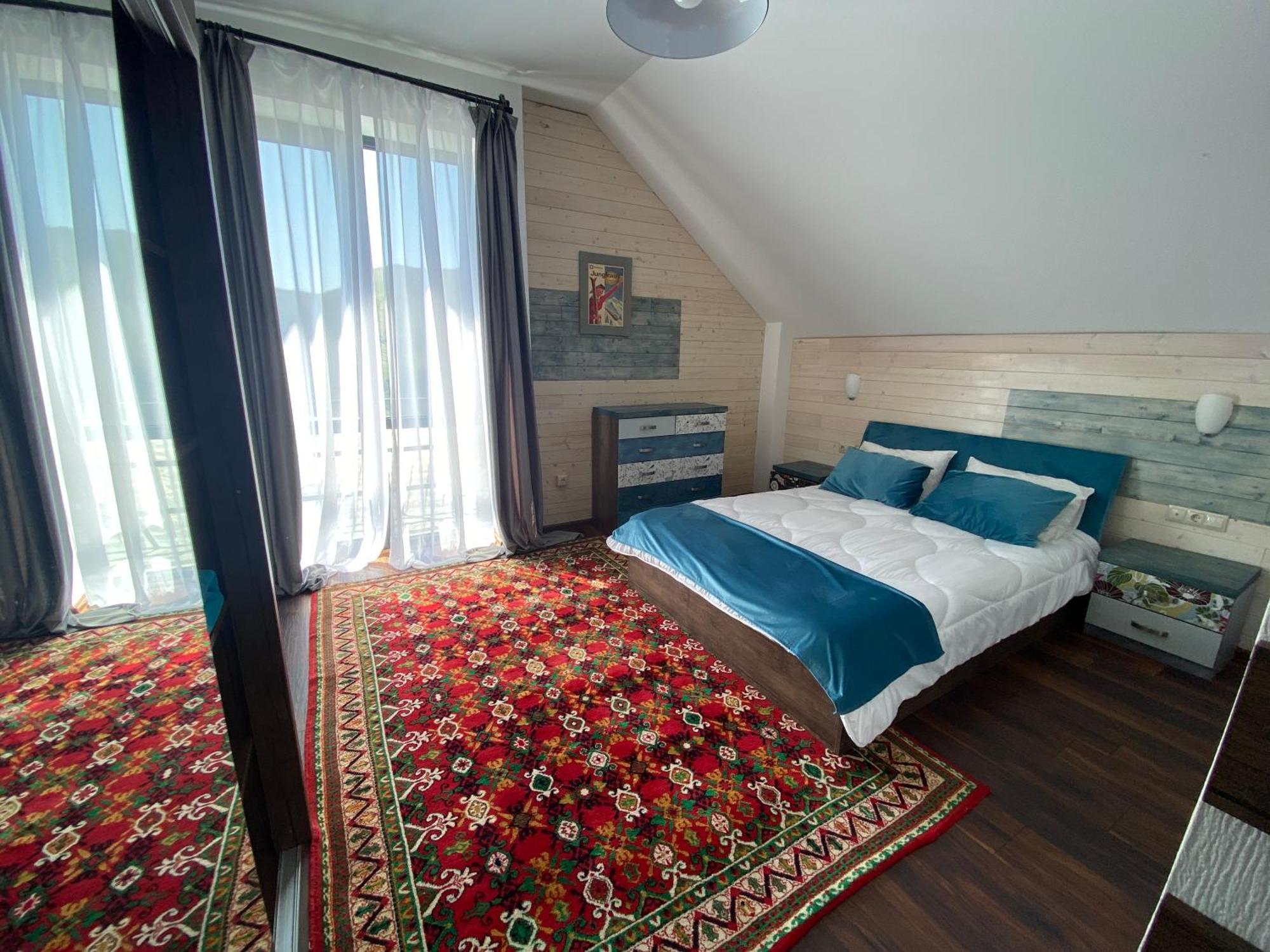 Mountain Cricket Chalets And Apartments 古多里 客房 照片