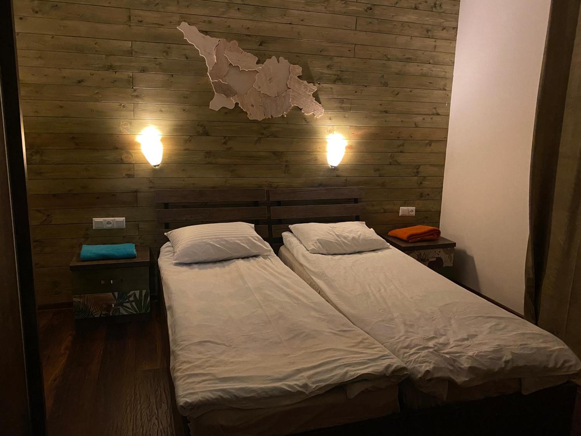 Mountain Cricket Chalets And Apartments 古多里 外观 照片
