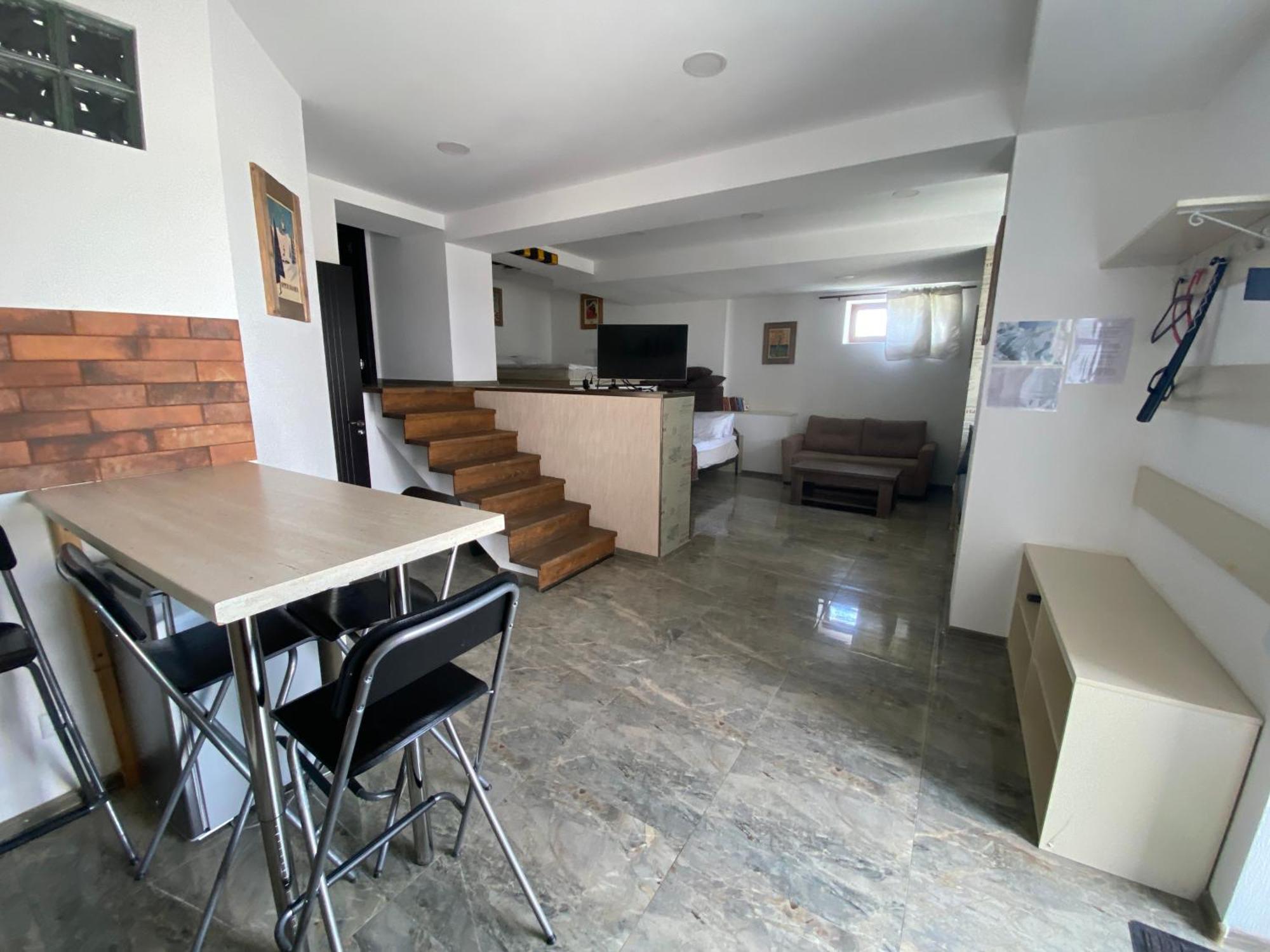 Mountain Cricket Chalets And Apartments 古多里 客房 照片