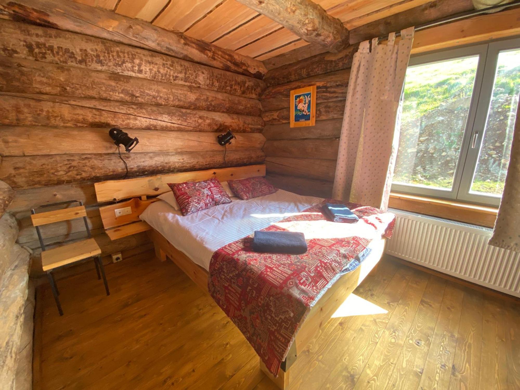 Mountain Cricket Chalets And Apartments 古多里 客房 照片