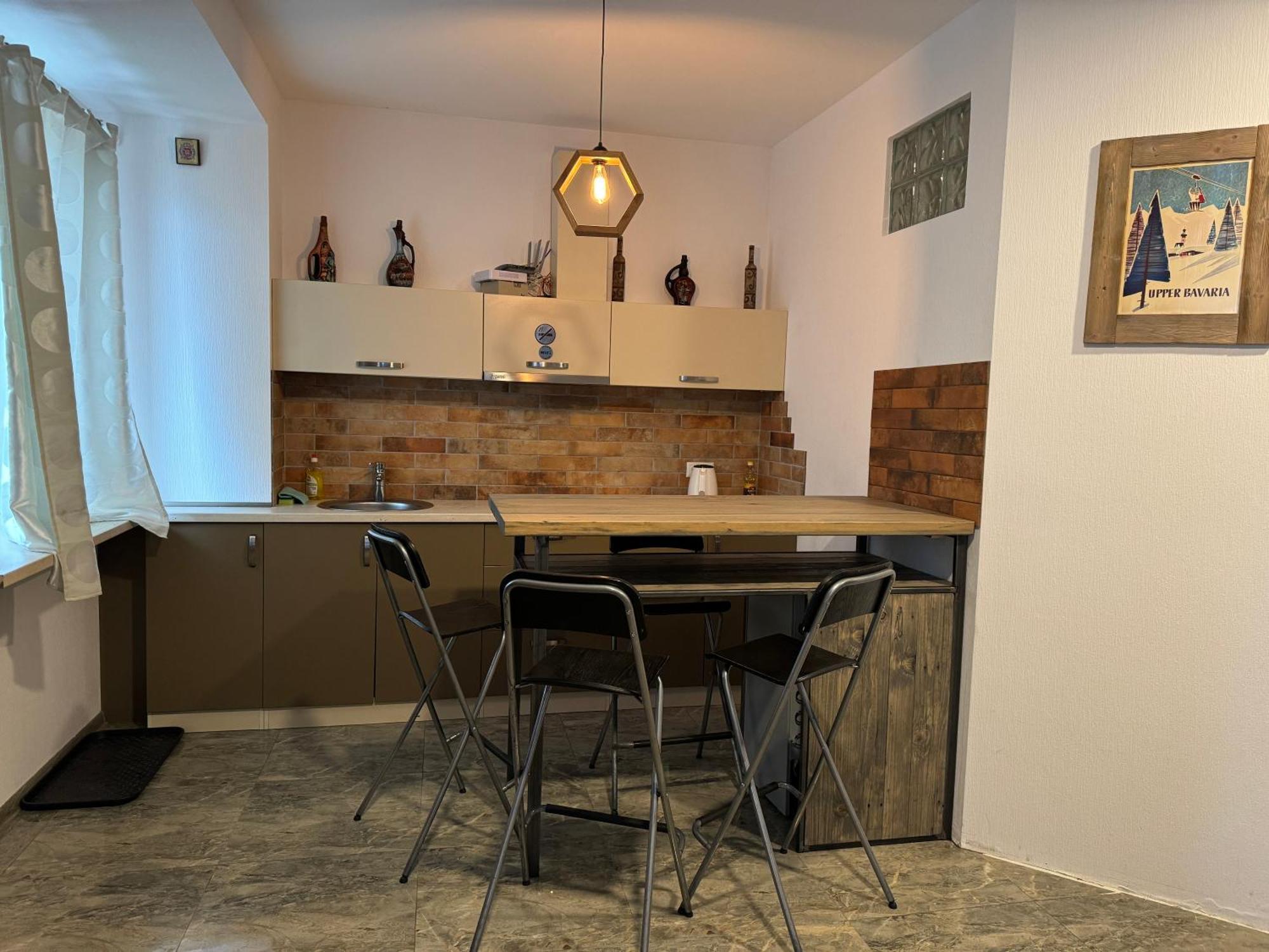 Mountain Cricket Chalets And Apartments 古多里 客房 照片