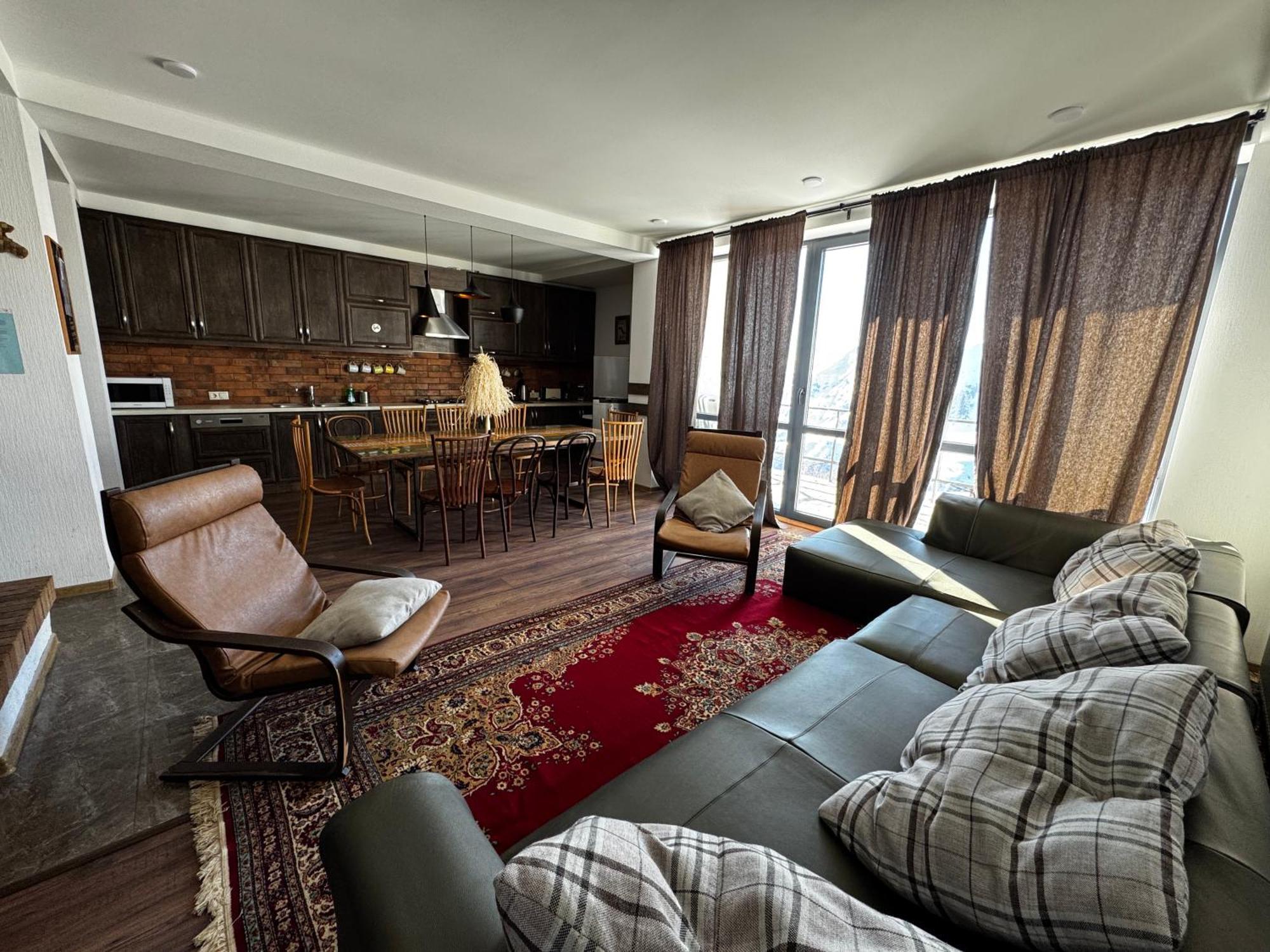 Mountain Cricket Chalets And Apartments 古多里 客房 照片