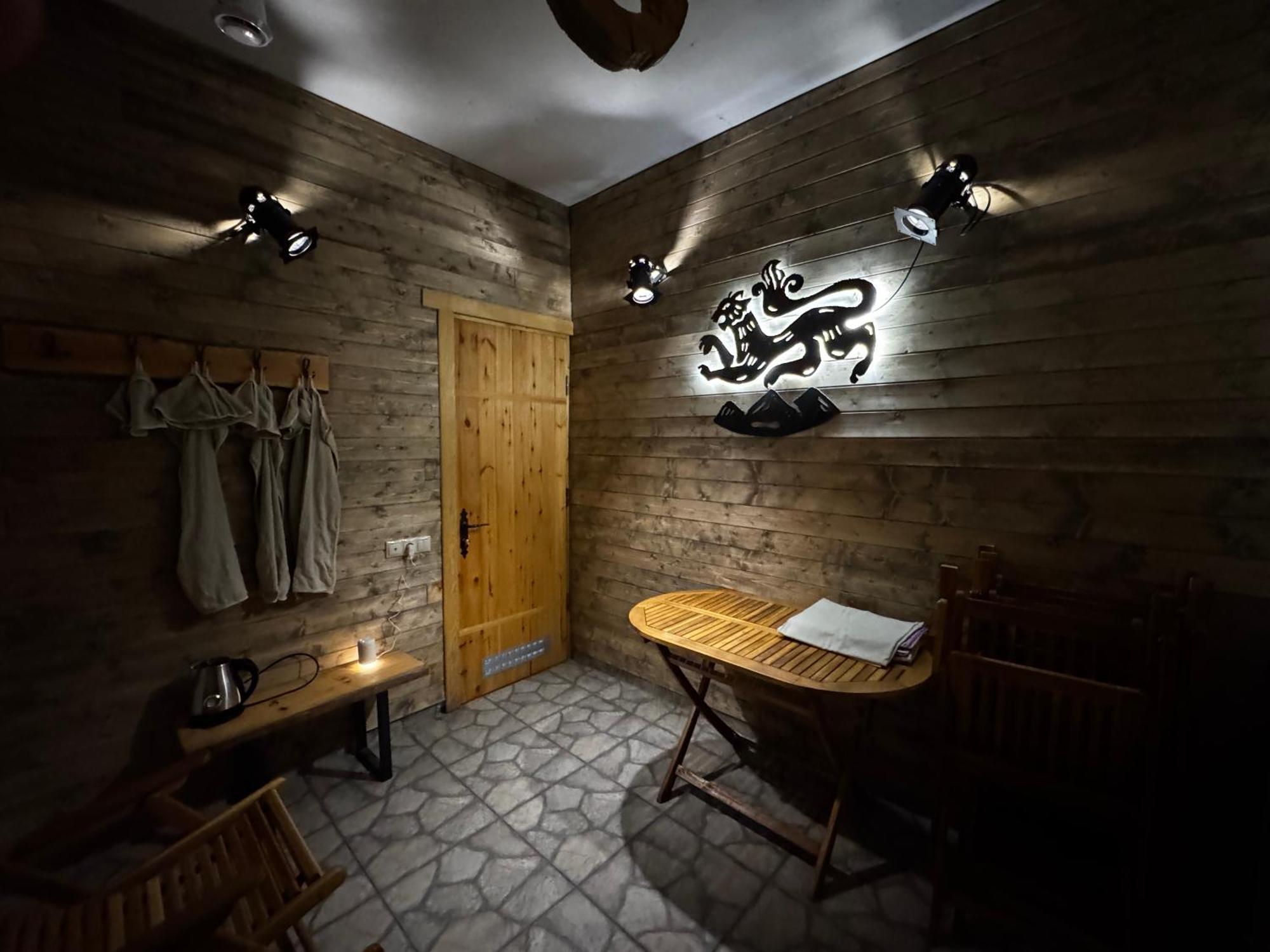 Mountain Cricket Chalets And Apartments 古多里 外观 照片