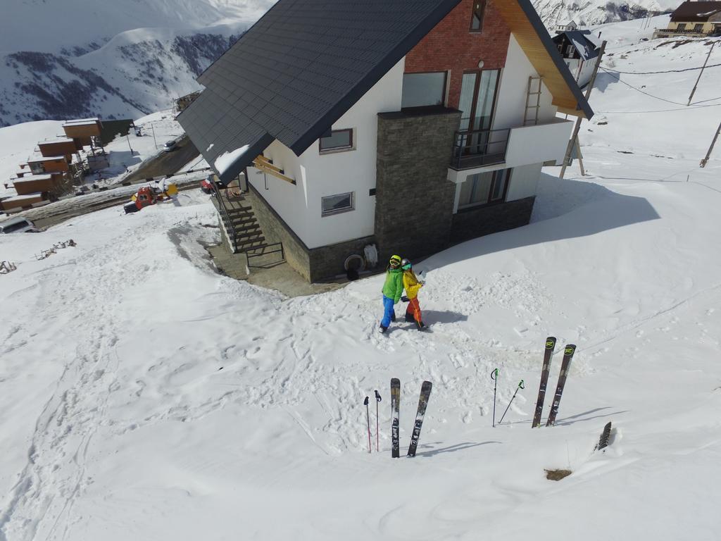 Mountain Cricket Chalets And Apartments 古多里 外观 照片